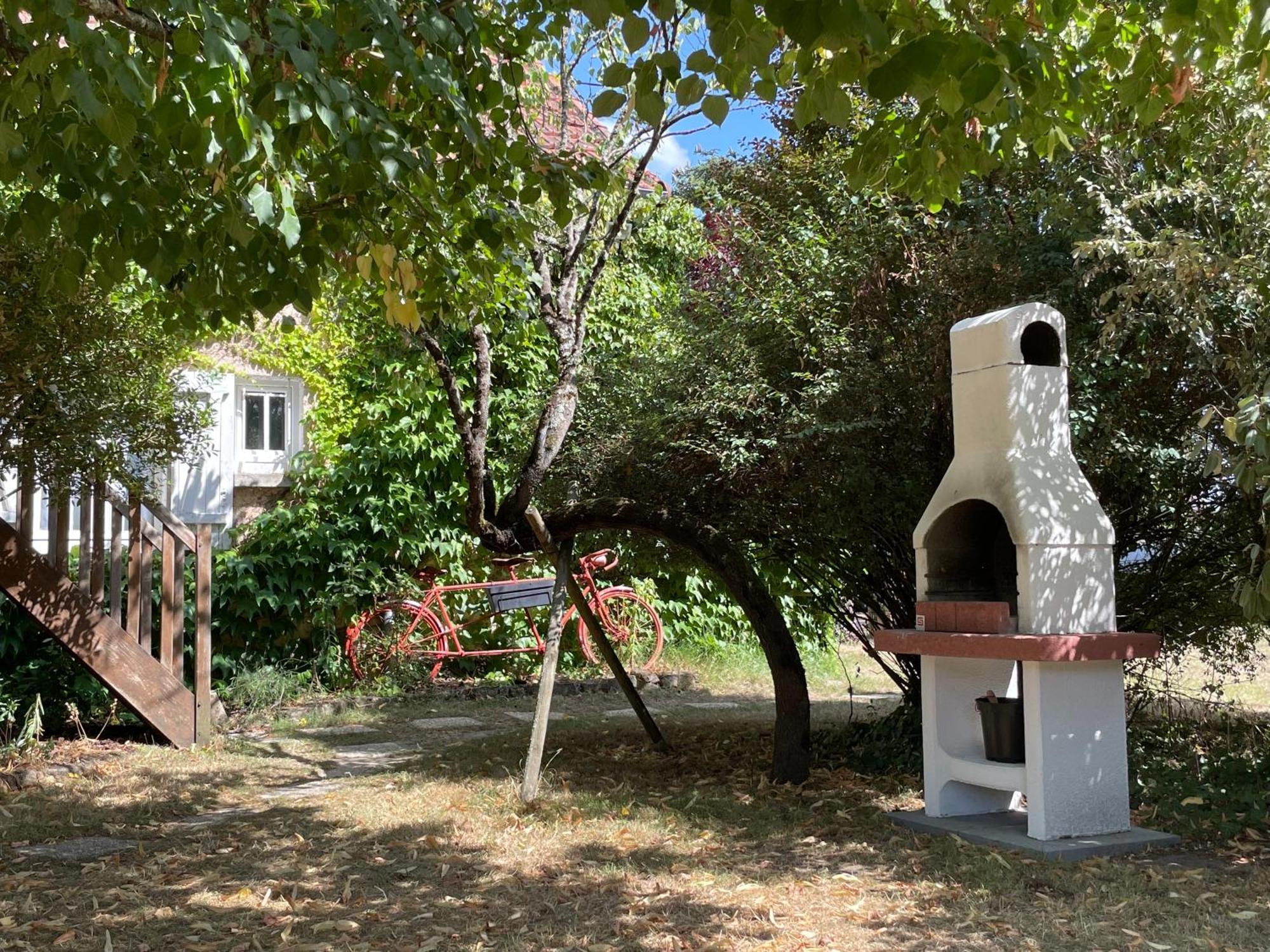 Le Clos Des Trois Provinces, Zoo De Beauval Noyers-sur-Cher Exterior foto